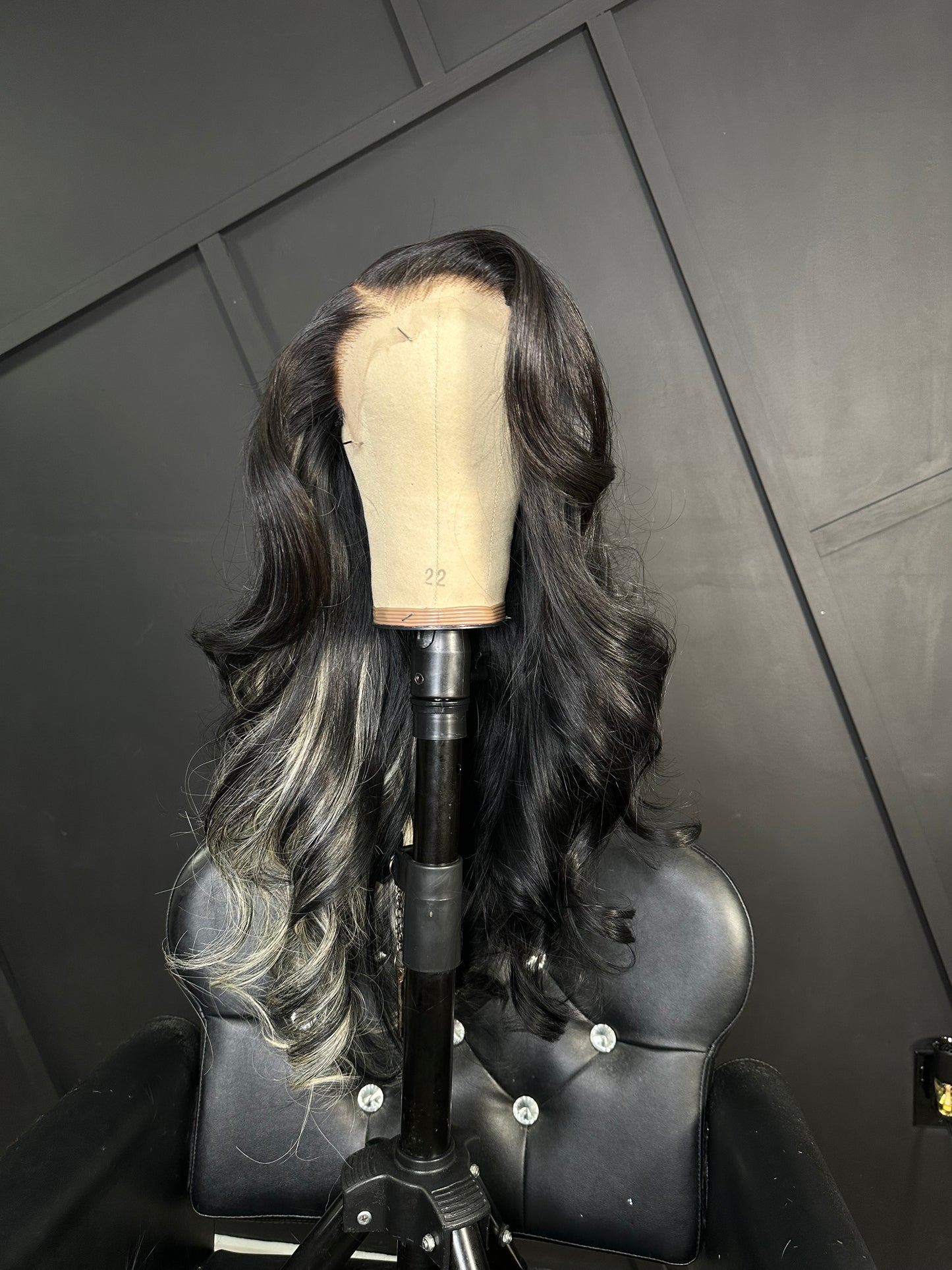 PREORDER GLUELESS “PEPPA" 6x6 Deep Side Closure Wig